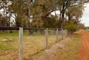 Horse rail fencing-Dunsborough-Busselton-Vasse-Quindalup-Eagle Bay-Cowaramup-Margaret River and Yallingup-0418 903 281